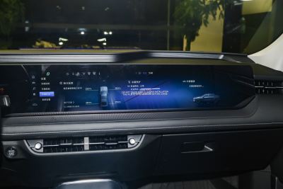 2025款 2.0T EcoBoost 豪华型-内饰-图片-有驾