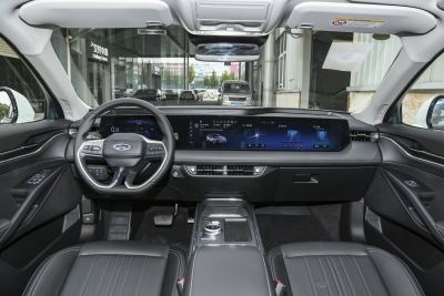 2025款 2.0T EcoBoost 豪华型-内饰-图片-有驾