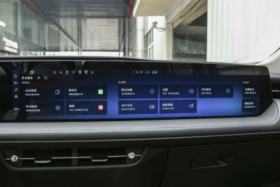 2025款 2.0T EcoBoost 豪华型-内饰-图片-有驾