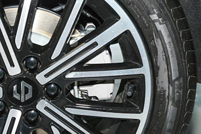 2025款 600激光雷达版-外观-图片-有驾