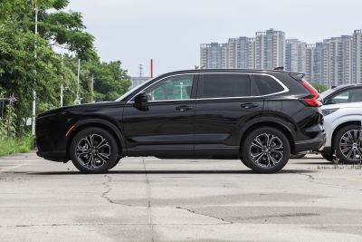 2024款 240TURBO 四驱尊耀版 5座-外观-图片-有驾