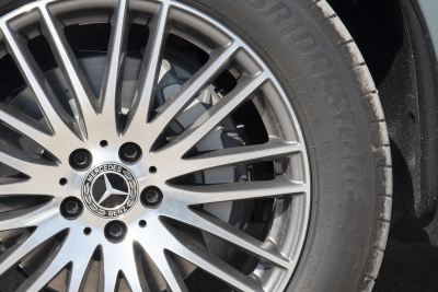 2026款 GLC 300 L 4MATIC 动感型 5座-外观-图片-有驾