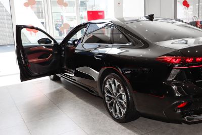 2026款 2.0T quattro 尊享动感型-外观-图片-有驾