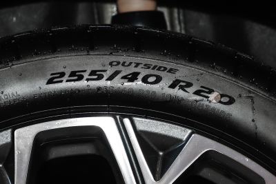 2026款 2.0T quattro 尊享动感型-外观-图片-有驾