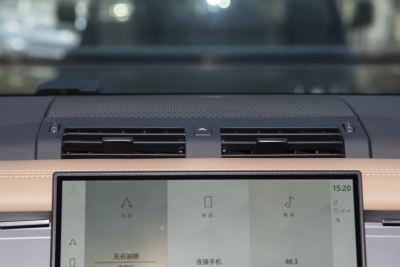 2025款 110 3.0T P400 X-内饰-图片-有驾