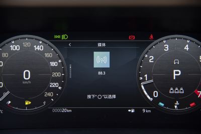 2025款 110 3.0T P400 X-内饰-图片-有驾