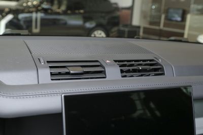 2025款 110 3.0T P400 X-内饰-图片-有驾