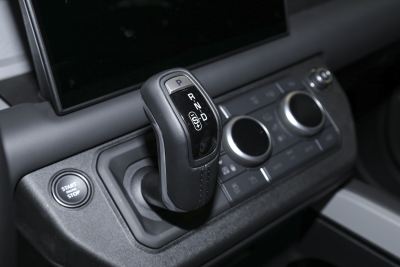 2025款 110 3.0T P400 X-内饰-图片-有驾
