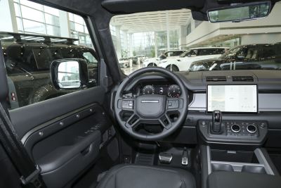 2025款 110 3.0T P400 X-内饰-图片-有驾