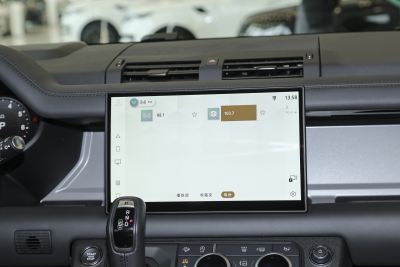 2025款 110 3.0T P400 X-内饰-图片-有驾