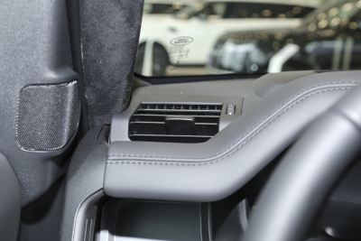 2025款 110 3.0T P400 X-内饰-图片-有驾