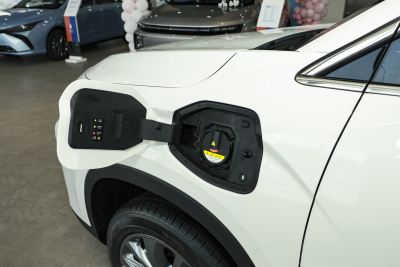 2023款 470km 引领版-外观-图片-有驾
