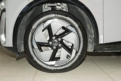 2025款 520 智选版-外观-图片-有驾