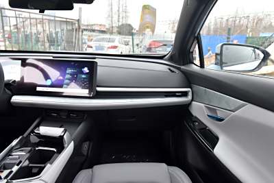 2023款 第二代 1.5T 旗舰型-内饰-图片-有驾