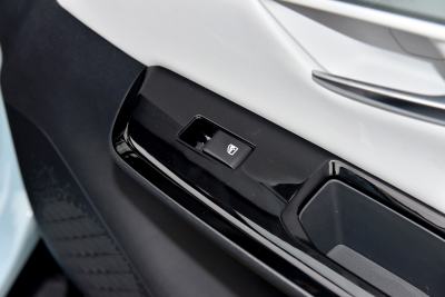 2023款 第二代 1.5T 旗舰型-内饰-图片-有驾