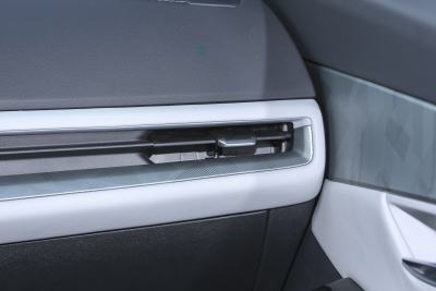 2023款 第二代 1.5T 旗舰型-内饰-图片-有驾