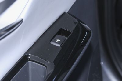 2023款 第二代 1.5T 旗舰型-内饰-图片-有驾