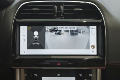 2025款 2.0T 250PS R-DYNAMIC 90周年典藏版-内饰-图片-有驾