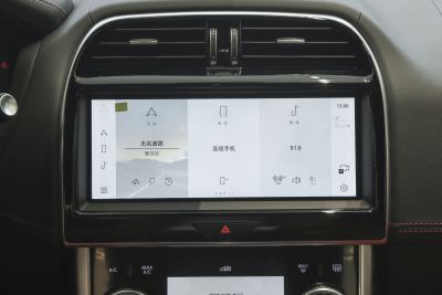 2025款 2.0T 250PS R-DYNAMIC 90周年典藏版-内饰-图片-有驾