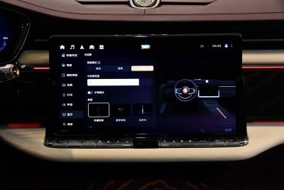 2024款 4.0T V8版-内饰-图片-有驾