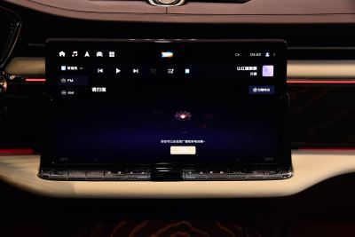 2024款 4.0T V8版-内饰-图片-有驾