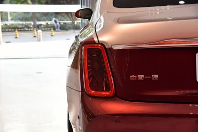 2024款 4.0T V8版-外观-图片-有驾