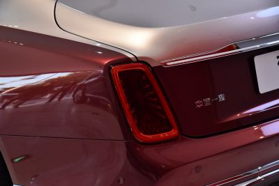 2024款 4.0T V8版-外观-图片-有驾
