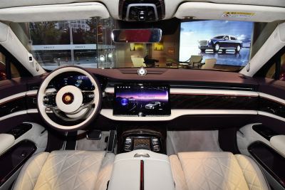 2024款 4.0T V8版-内饰-图片-有驾