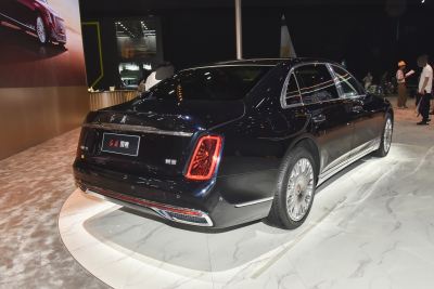 2024款 4.0T V8版-外观-图片-有驾