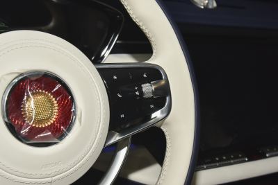 2024款 4.0T V8版-内饰-图片-有驾