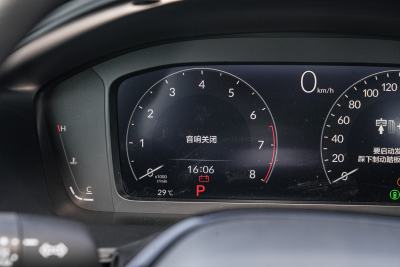 2025款 240TURBO CVT科技版-内饰-图片-有驾
