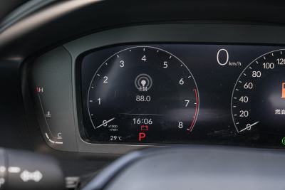 2025款 240TURBO CVT科技版-内饰-图片-有驾