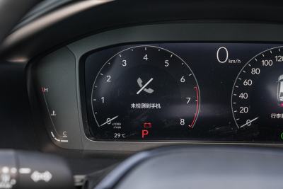 2025款 240TURBO CVT科技版-内饰-图片-有驾