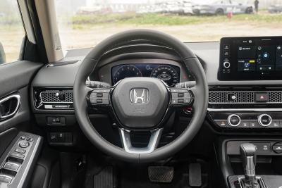 2025款 240TURBO CVT科技版-内饰-图片-有驾