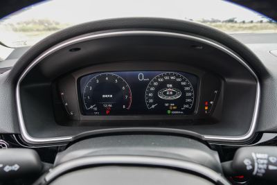 2025款 240TURBO CVT科技版-内饰-图片-有驾