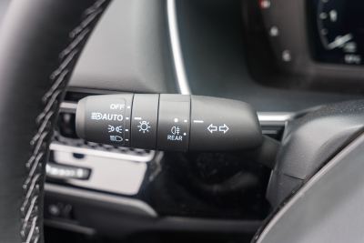 2025款 240TURBO CVT科技版-内饰-图片-有驾