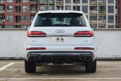 2025款 55 TFSI quattro S line运动型-外观-图片-有驾