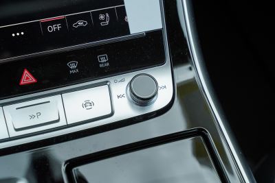 2025款 55 TFSI quattro S line运动型-内饰-图片-有驾