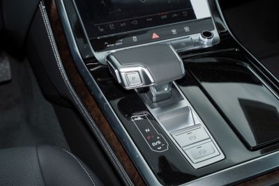 2025款 55 TFSI quattro S line运动型-内饰-图片-有驾