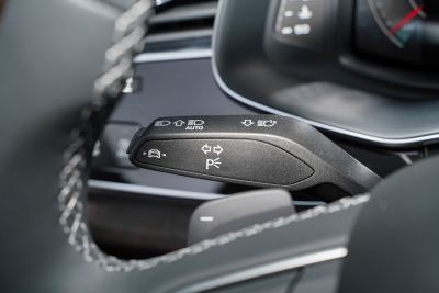 2025款 55 TFSI quattro S line运动型-内饰-图片-有驾