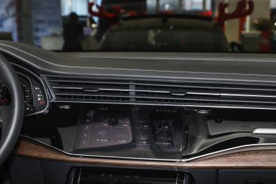 2025款 55 TFSI quattro S line运动型-内饰-图片-有驾