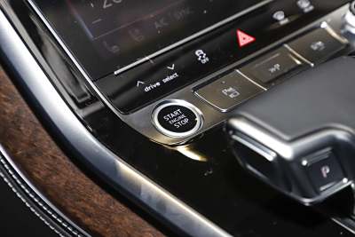 2025款 55 TFSI quattro S line运动型-内饰-图片-有驾