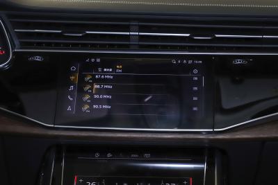 2025款 55 TFSI quattro S line运动型-内饰-图片-有驾