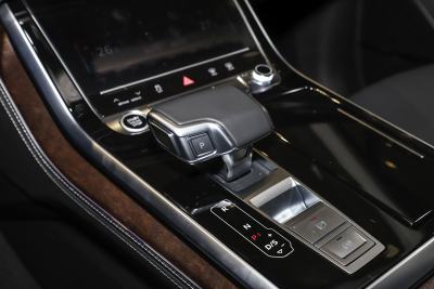 2025款 55 TFSI quattro S line运动型-内饰-图片-有驾