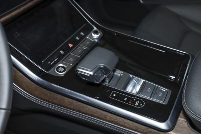 2025款 55 TFSI quattro S line运动型-内饰-图片-有驾