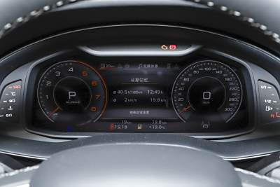 2025款 55 TFSI quattro S line运动型-内饰-图片-有驾