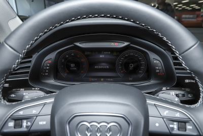 2025款 55 TFSI quattro S line运动型-内饰-图片-有驾