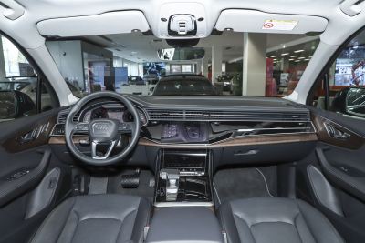 2025款 55 TFSI quattro S line运动型-内饰-图片-有驾