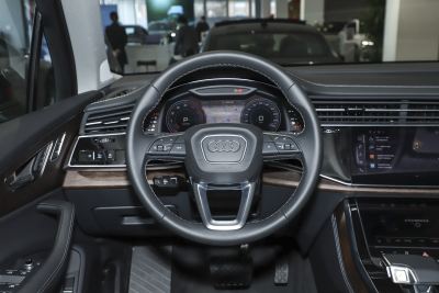 2025款 55 TFSI quattro S line运动型-内饰-图片-有驾