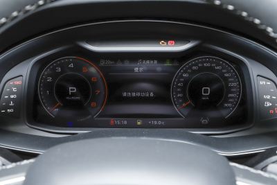 2025款 55 TFSI quattro S line运动型-内饰-图片-有驾